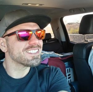 Meet your Posher, Travis